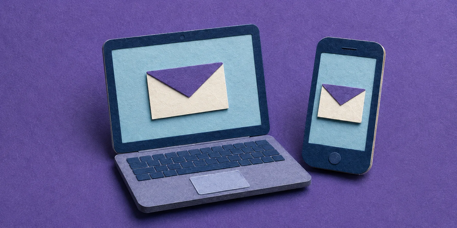 E-mail profissional acessado no computador e no celular